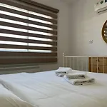 Apartman Iris Village, Near Kings Avenue Mall - By Imh Travel & Tours Paphos