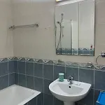 Iris Village, Near Kings Avenue Mall - By Imh Travel & Tours Apartman