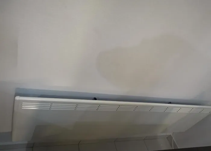 Iris Village, Near Kings Avenue Mall - By Imh Travel & Tours Lejlighed *