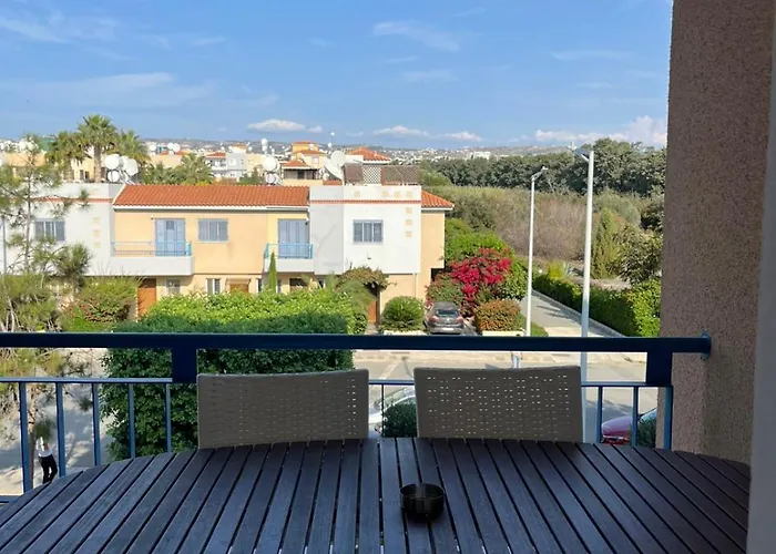 Apartmán Iris Village, Near Kings Avenue Mall - By Imh Travel & Tours Paphos