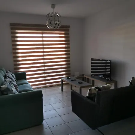 Appartamento Iris Village, Near Kings Avenue Mall - By Imh Travel & Tours