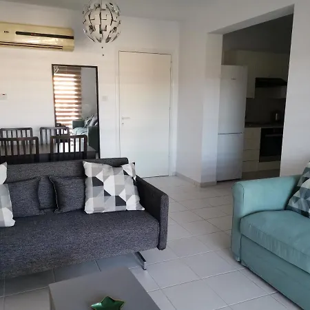Appartamento Iris Village, Near Kings Avenue Mall - By Imh Travel & Tours *