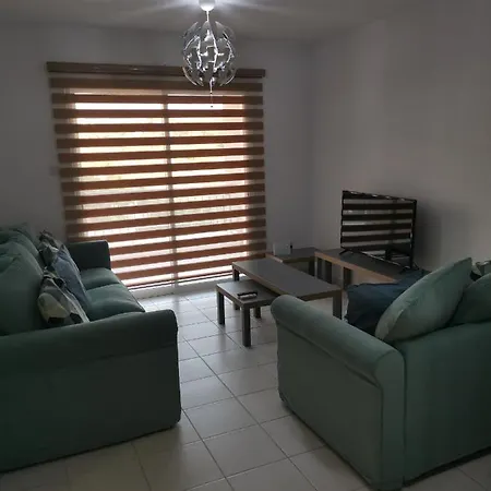 Iris Village, Near Kings Avenue Mall - By Imh Travel & Tours Appartamento Paphos