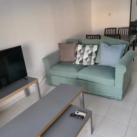 Iris Village, Near Kings Avenue Mall - By Imh Travel & Tours Appartamento
