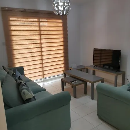 Appartamento Iris Village, Near Kings Avenue Mall - By Imh Travel & Tours