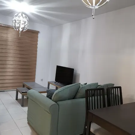 Appartamento Iris Village, Near Kings Avenue Mall - By Imh Travel & Tours *